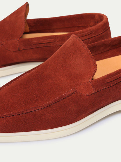 Hardfell | Dark red yacht loafers