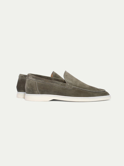 Hardfell | Olive Yacht Loafers