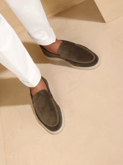 Hardfell | Olive Yacht Loafers