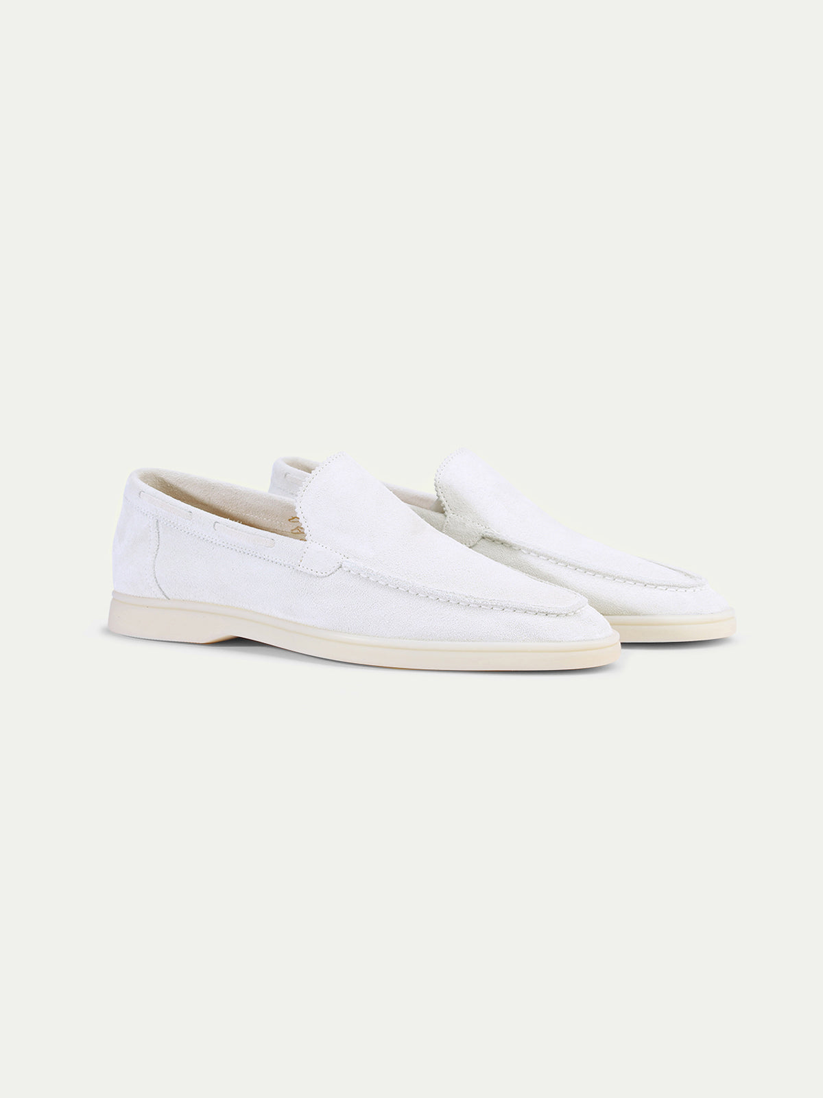 Hardfell | White yacht loafers