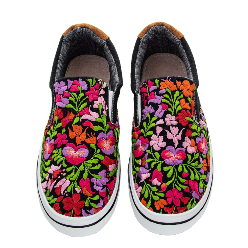 Hardfell | Fashionable sneakers with colorful flower design