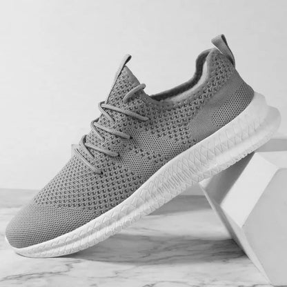 Hardfell | Lightweight men's sneakers for running and sports