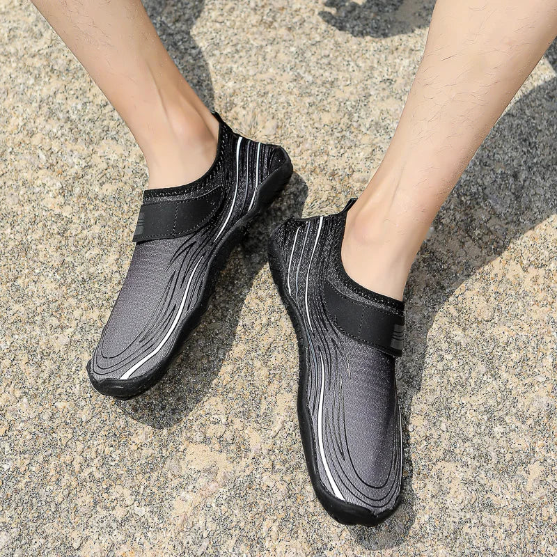 Hardfell | Lightweight men's water shoes with a barefoot feel