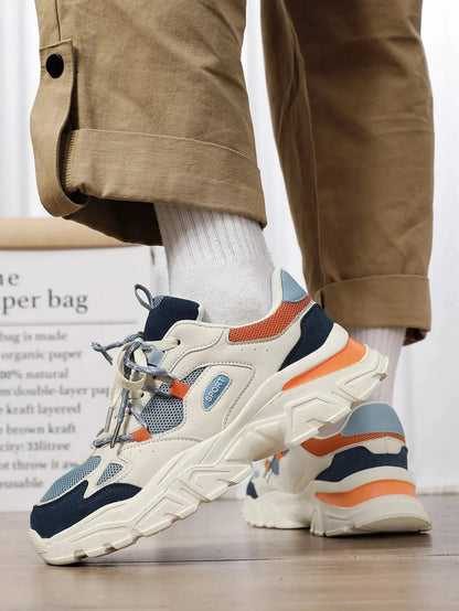 Hardfell | Men's sneaker with front strap and light contrast stitching