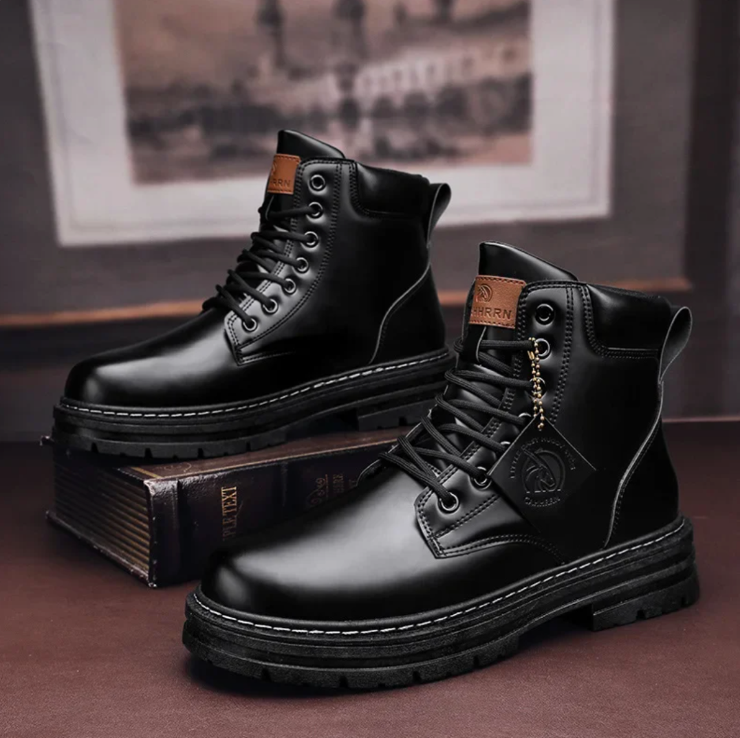 Hardfell | Comfortable lace-up boots for men