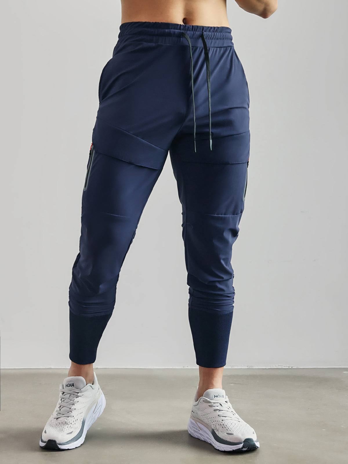 Hardfell | Dynamic performance jogging pants with pocket detail