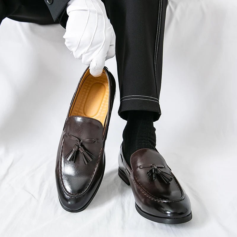 Hardfell | Street loafers with tassels