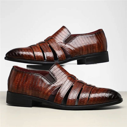 Hardfell | Crest leather sandals