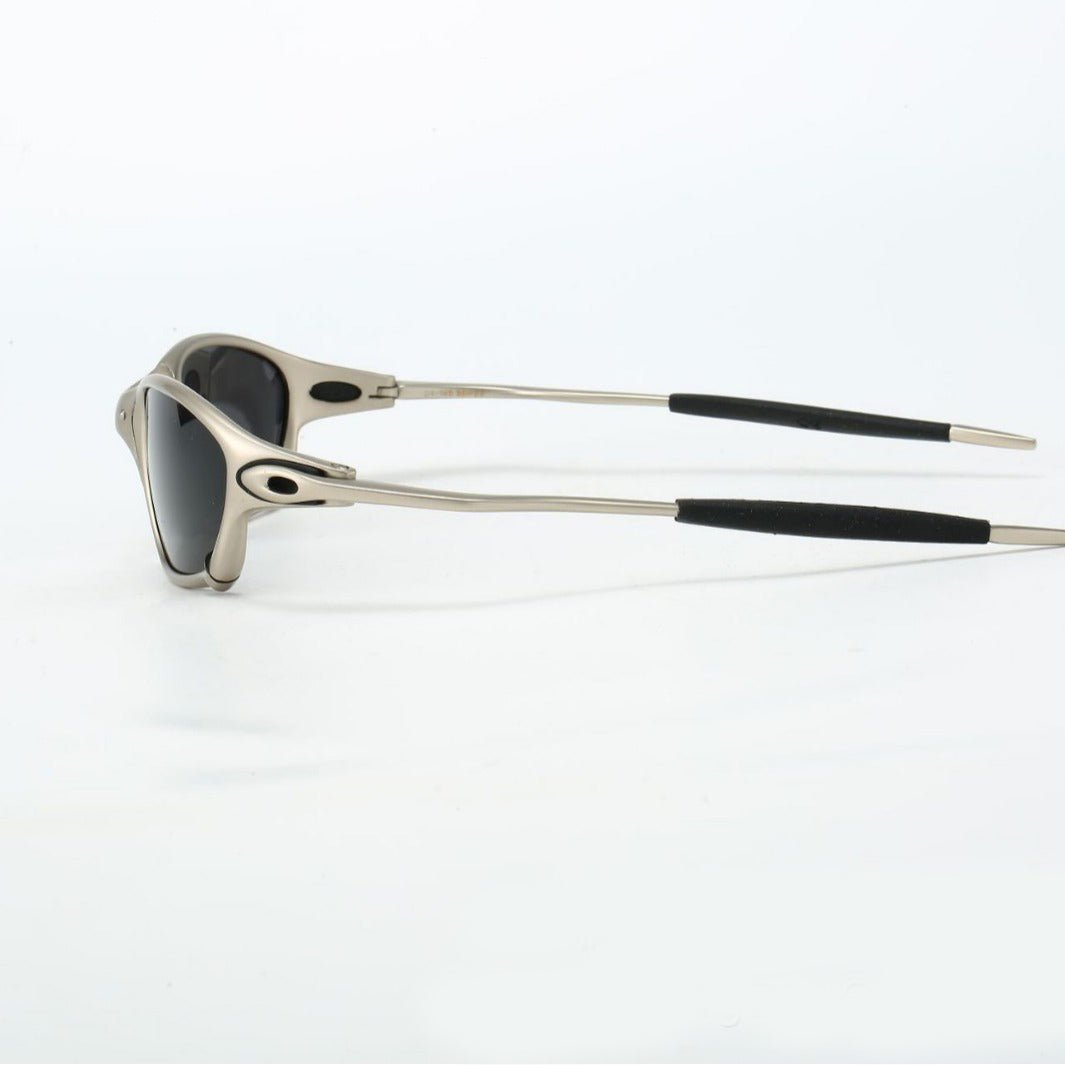 Hardfell | Rains Silver Streak sunglasses