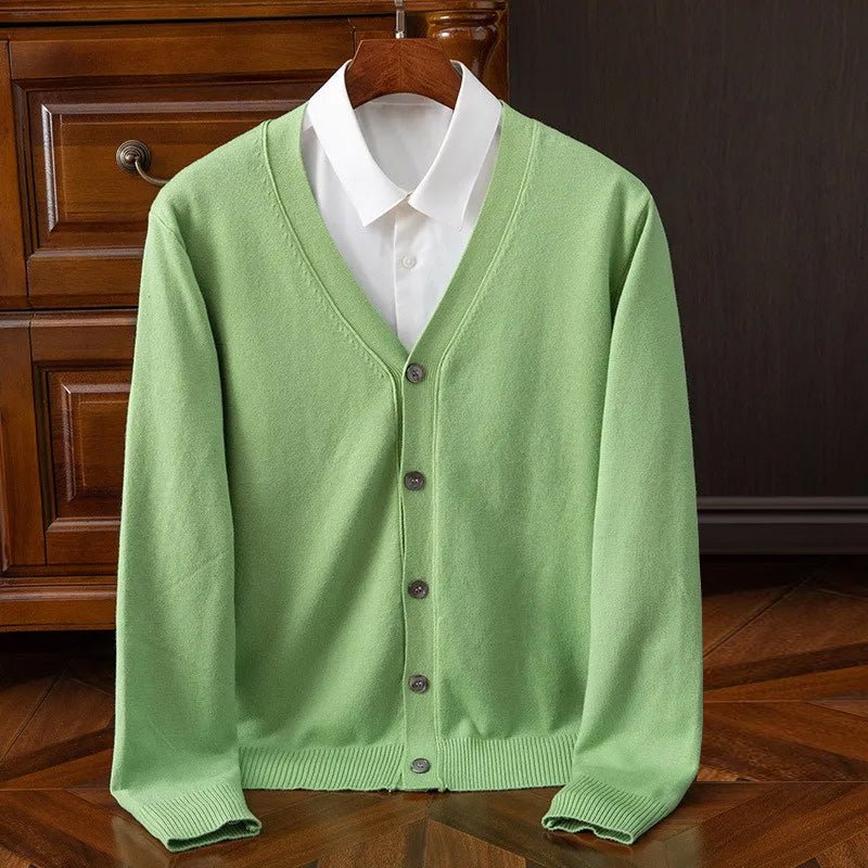 Hardfell | Lévêque Classic cashmere cardigan